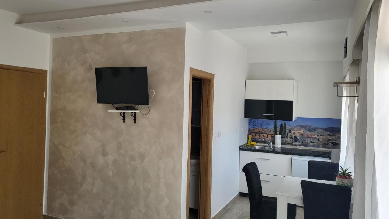 Mango Apartments Τρέμπινιε Εξωτερικό φωτογραφία