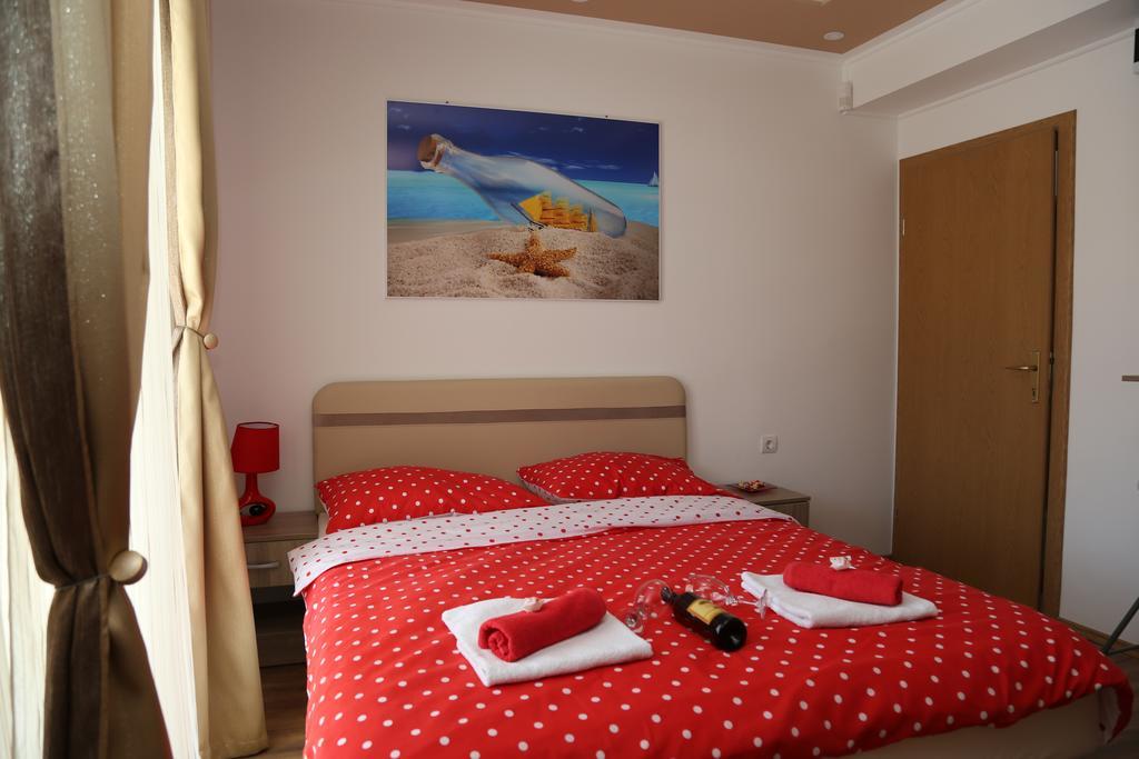 Mango Apartments Τρέμπινιε Εξωτερικό φωτογραφία