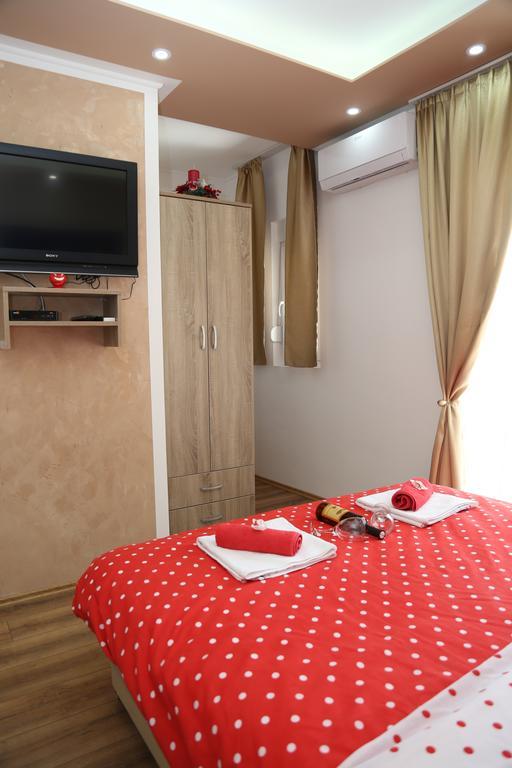 Mango Apartments Τρέμπινιε Εξωτερικό φωτογραφία