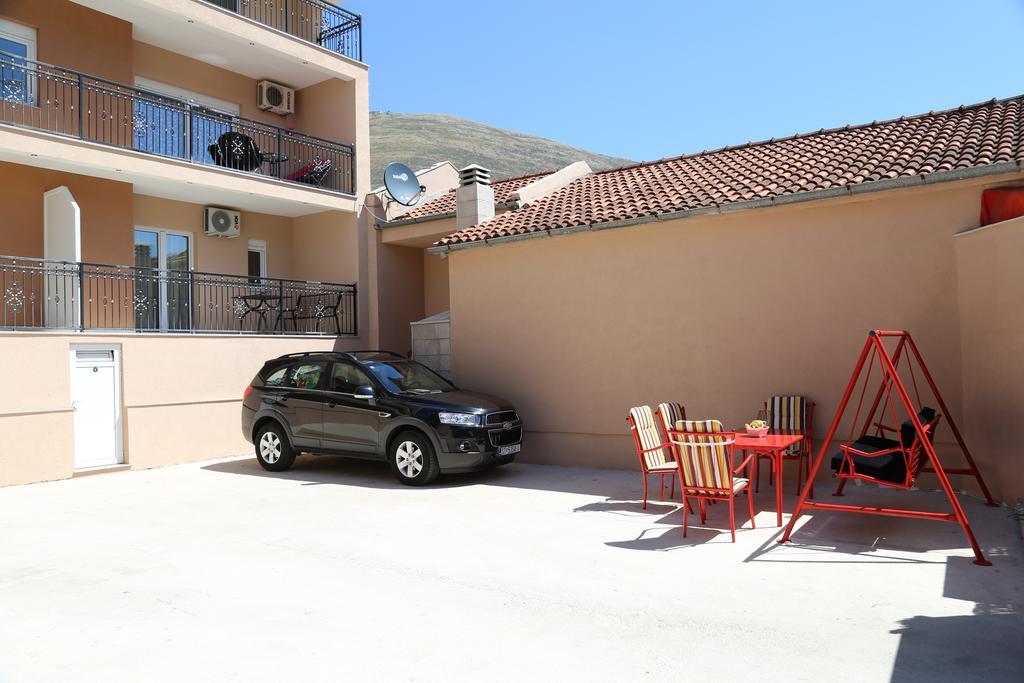 Mango Apartments Τρέμπινιε Εξωτερικό φωτογραφία