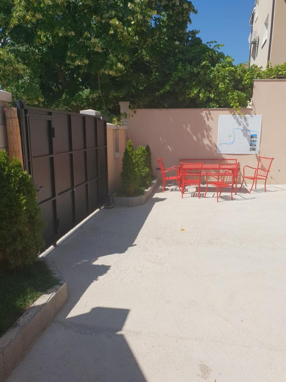Mango Apartments Τρέμπινιε Εξωτερικό φωτογραφία