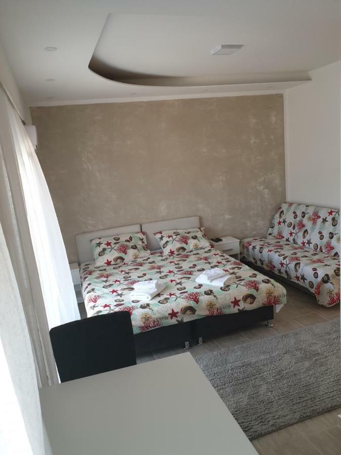 Mango Apartments Τρέμπινιε Εξωτερικό φωτογραφία